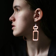 Asymetrické náušnice z mědi – Já & Ty, spojení beze slov.