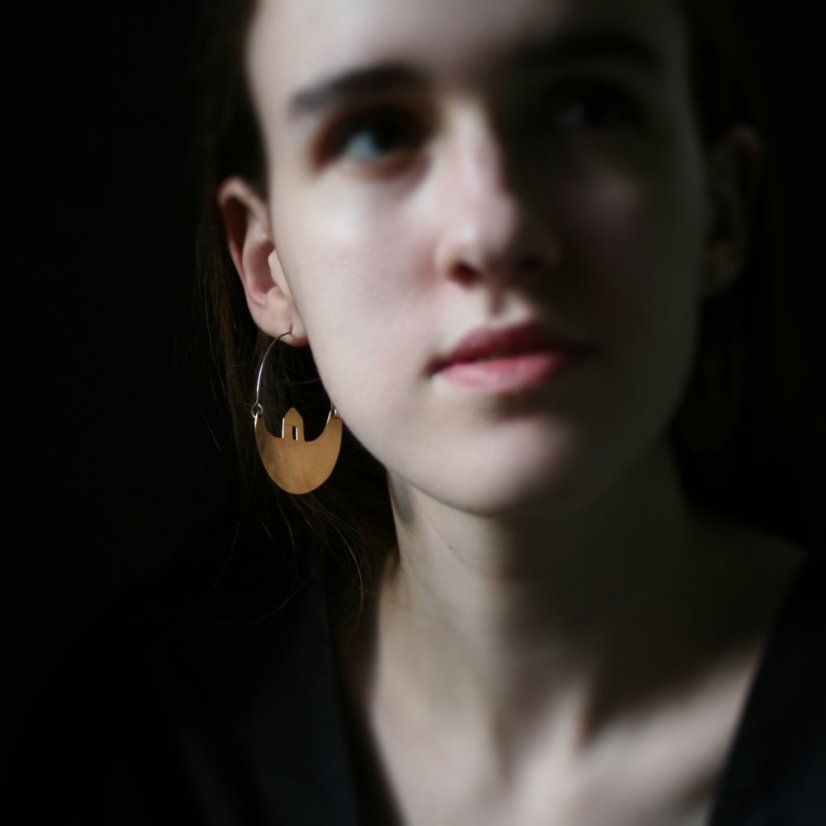 Mosazne náušnice domek a strom na Měsíci – handmade